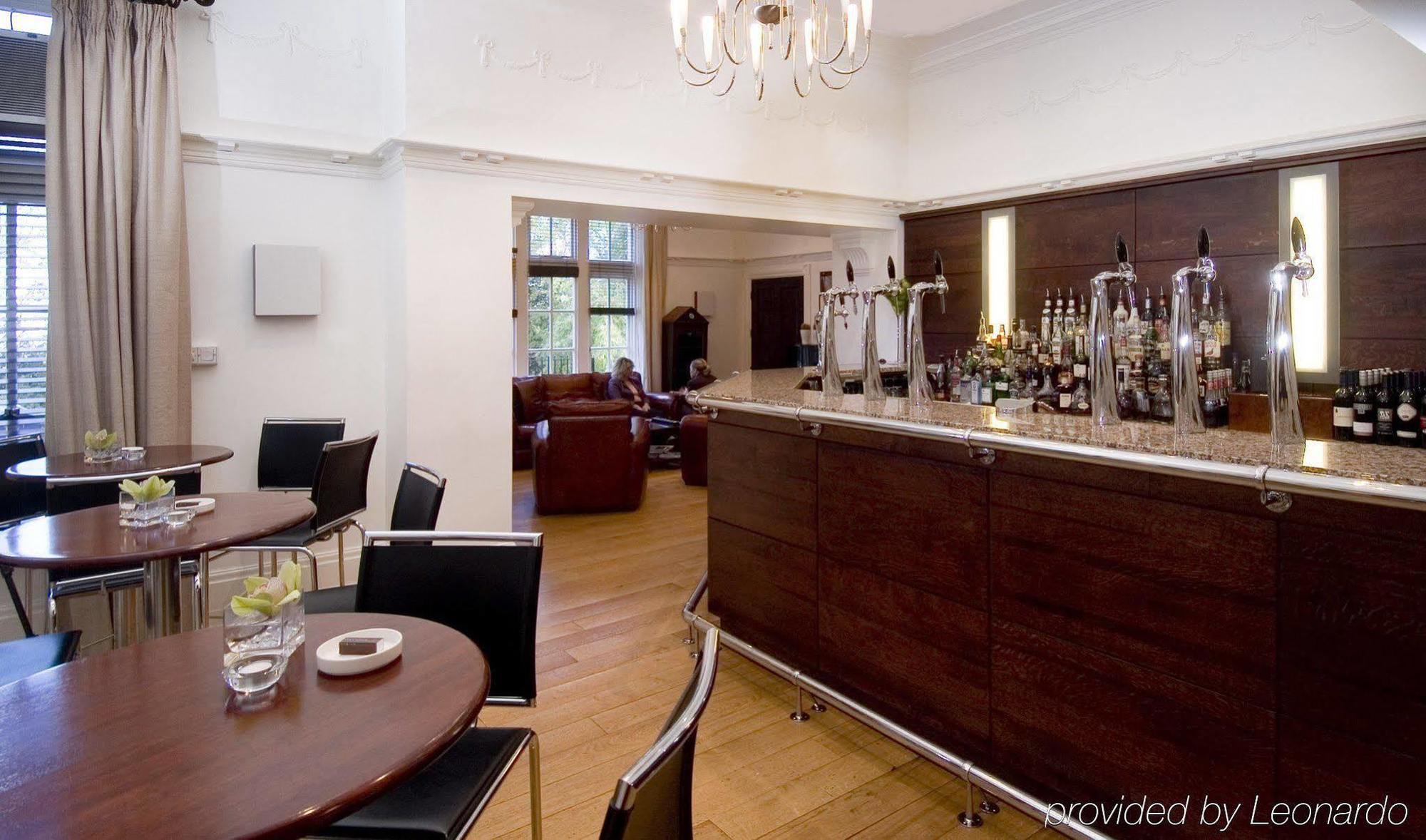 Hotel Woodlands 4*
